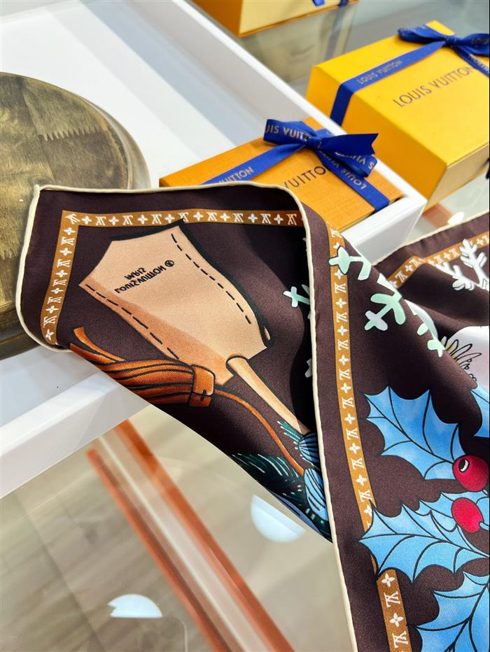 2026116115830856 100